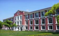 上海財經大學以信息化手段推進研究生答辯公告制度